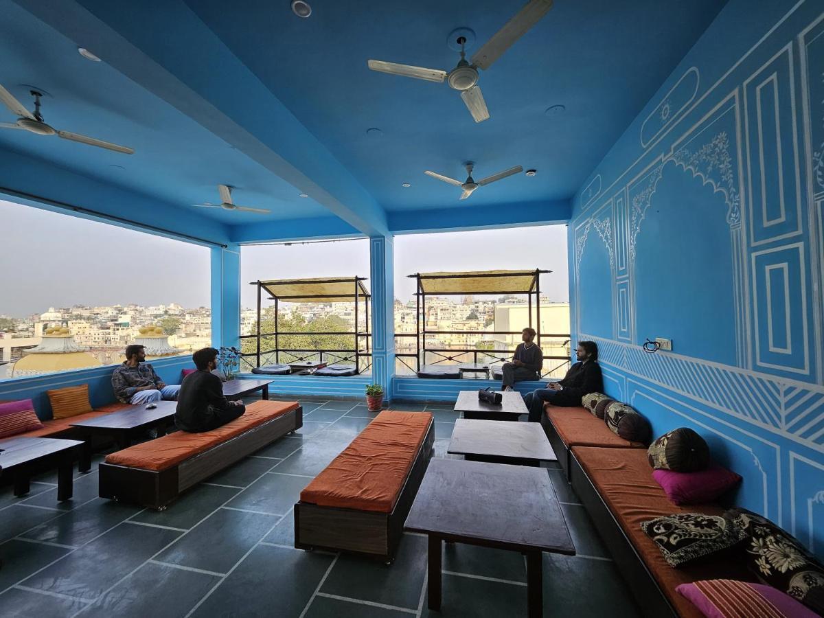 A Pousada Madpackers Udaipur Exterior foto